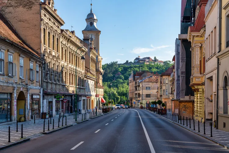 Roumanie — villes élégantes et Carpates